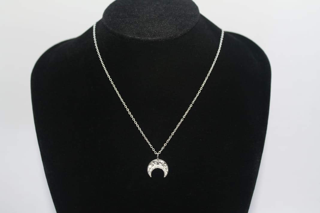 Collar Luna de Plata con Zirconia Cúbica - Imagen 2