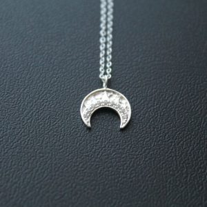 Collar Luna de Plata con Zirconia Cúbica
