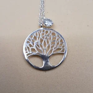 collar arbol de la vida con circonita