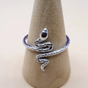 Anillo serpiente ajustable de plata 925 con escamas grabadas