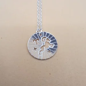 Collar de Aries en plata de ley 925 cortado a láser