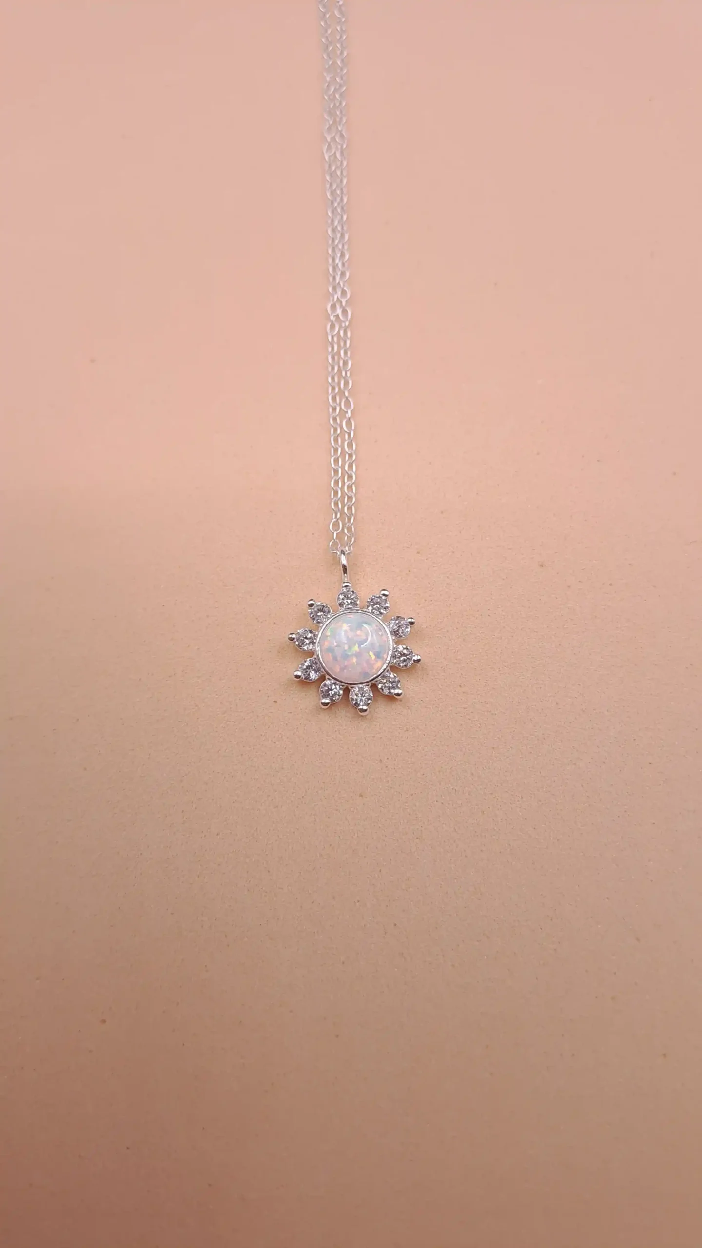 Collar de sol con ópalo y circonitas - Imagen 2