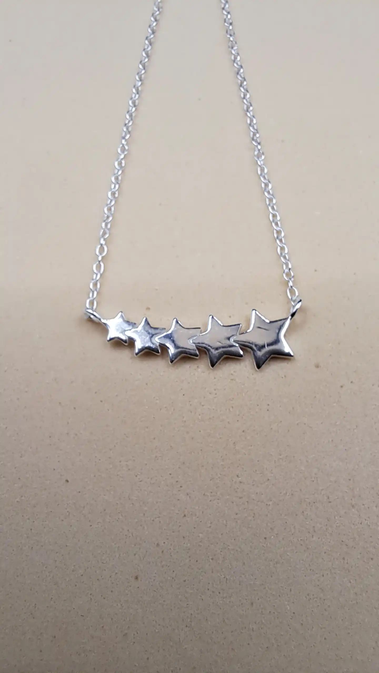 Collar de estrellas crecientes en plata ley 925